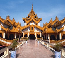 Yangon (Burma), Burma-port