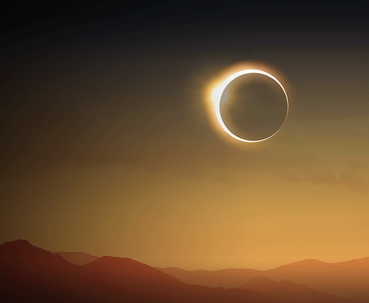M23-SolarEclipseSailings_730x600.png