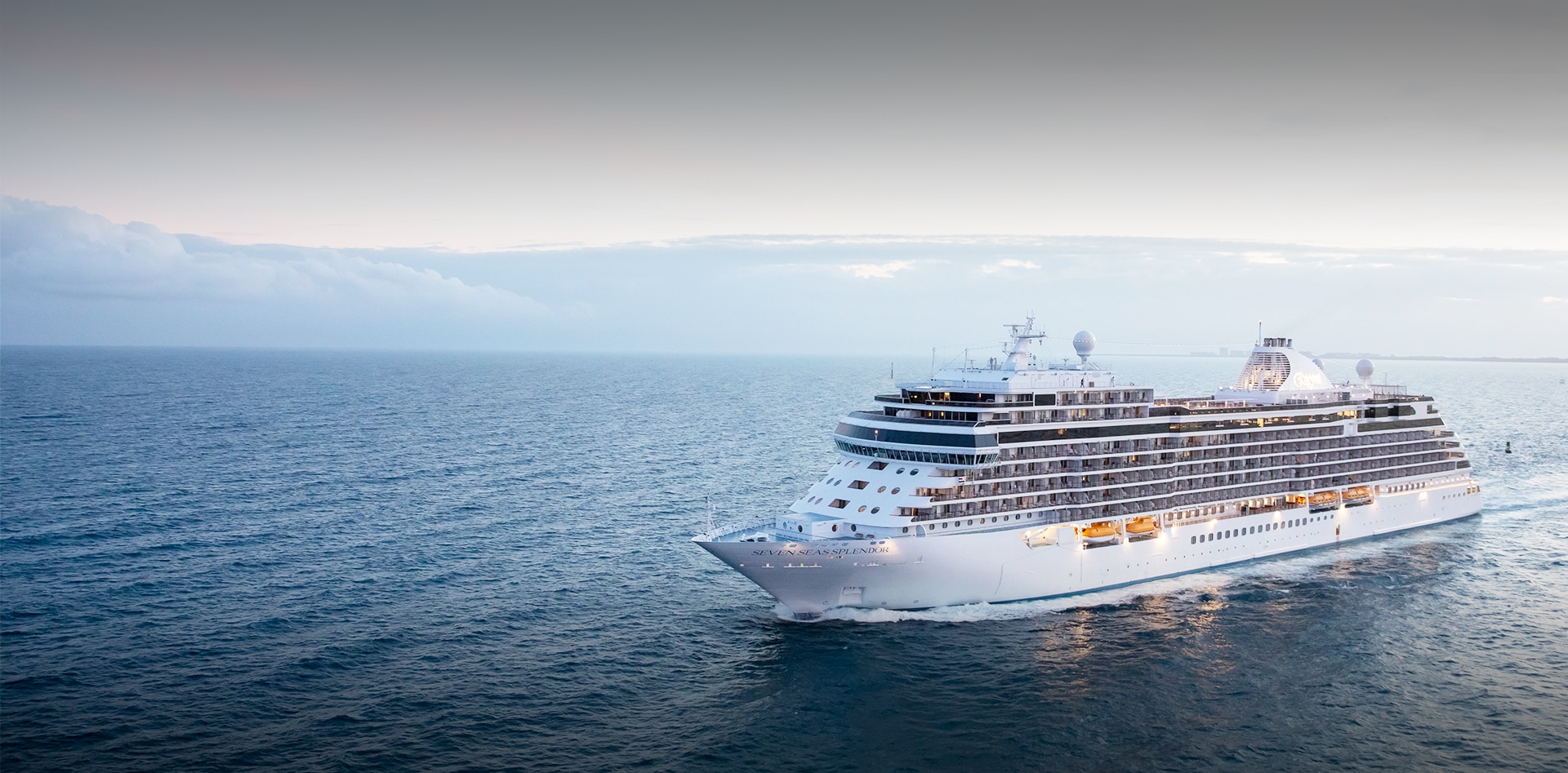 Luxury Cruise Ship Seven Seas Splendor Regent Seven Seas Cruises