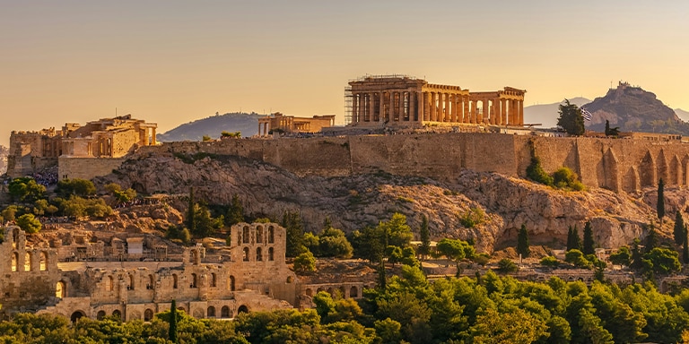 ACROPOLIS MUSEUM AND DINNER IN PLAKA